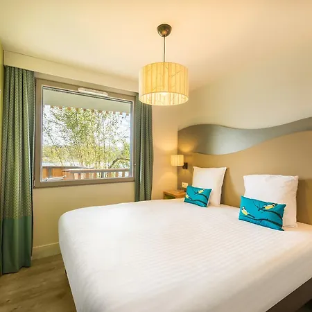Center Parcs Villages Nature Paris 4*